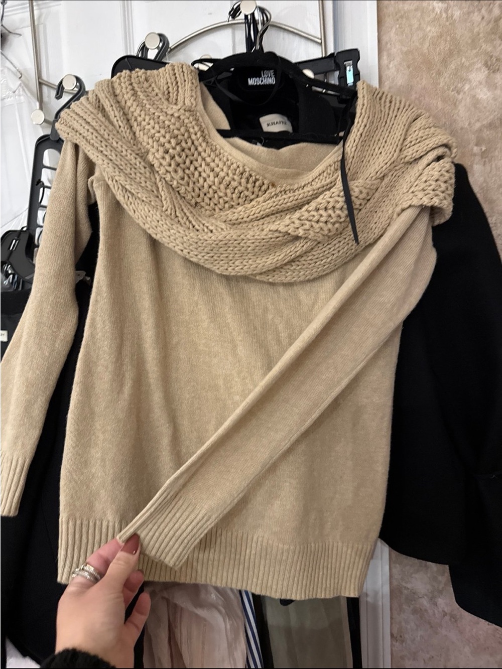 Bebe sweater